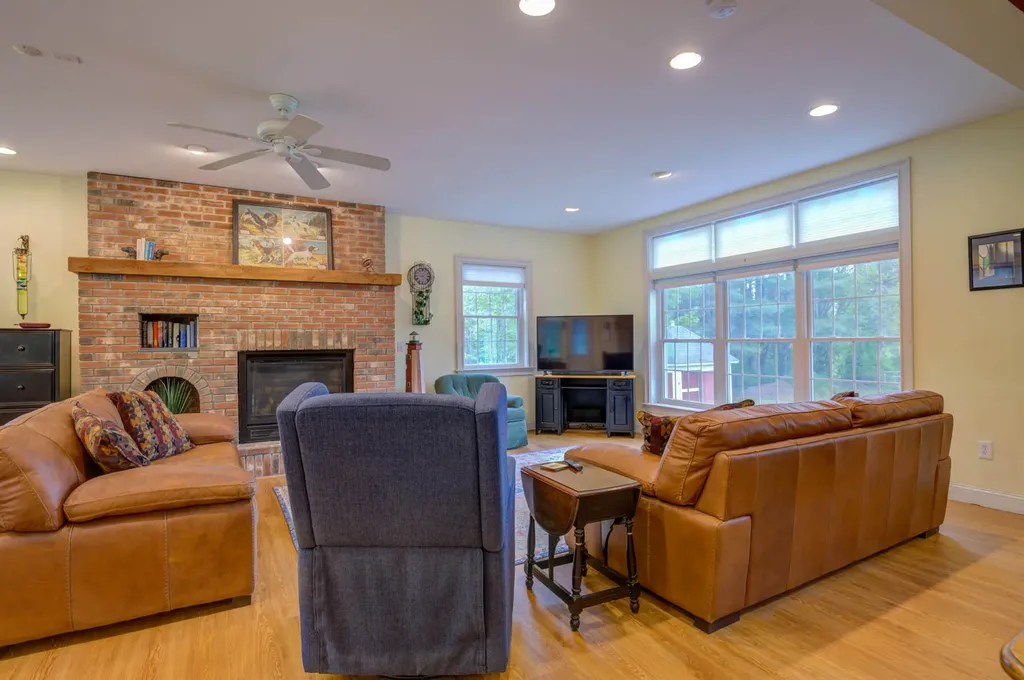 51 Louden Road Saco ME 04072