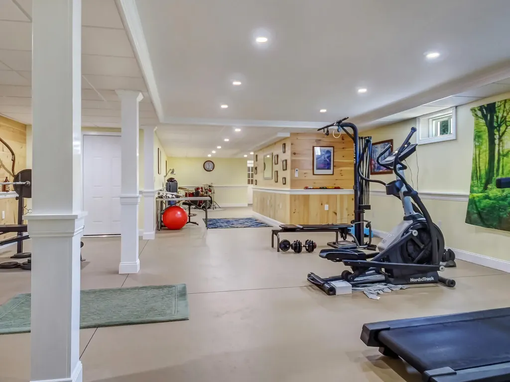 300 Ridge Road Monmouth ME 04259