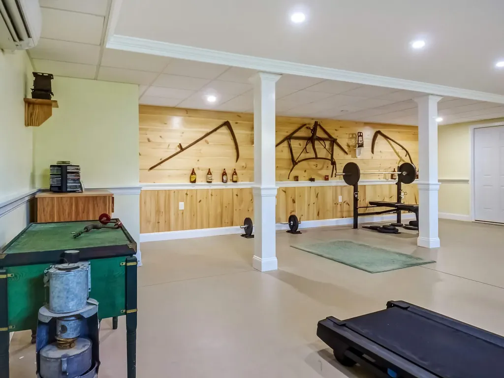 300 Ridge Road Monmouth ME 04259