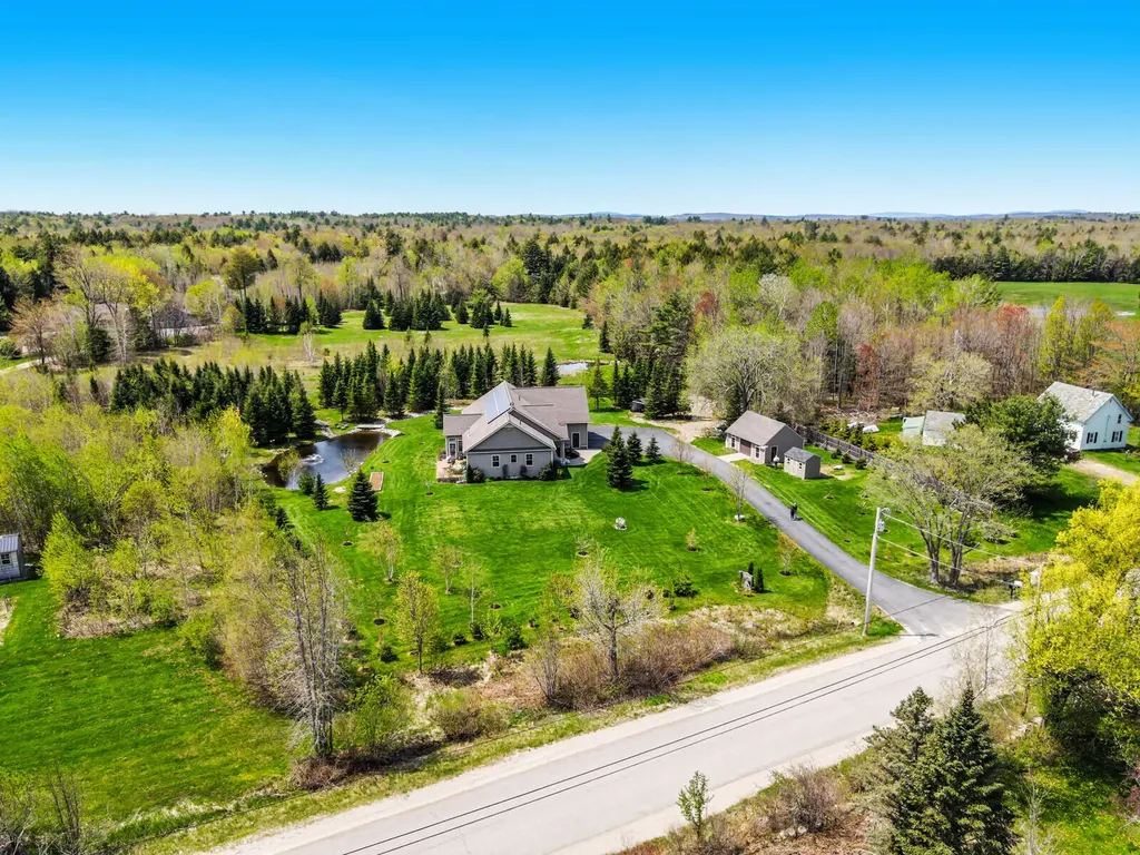 300 Ridge Road Monmouth ME 04259