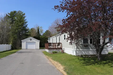 11 E Street Bangor ME 04401