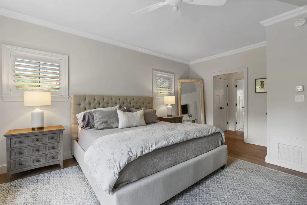 194 Foreside Road Falmouth ME 04105
