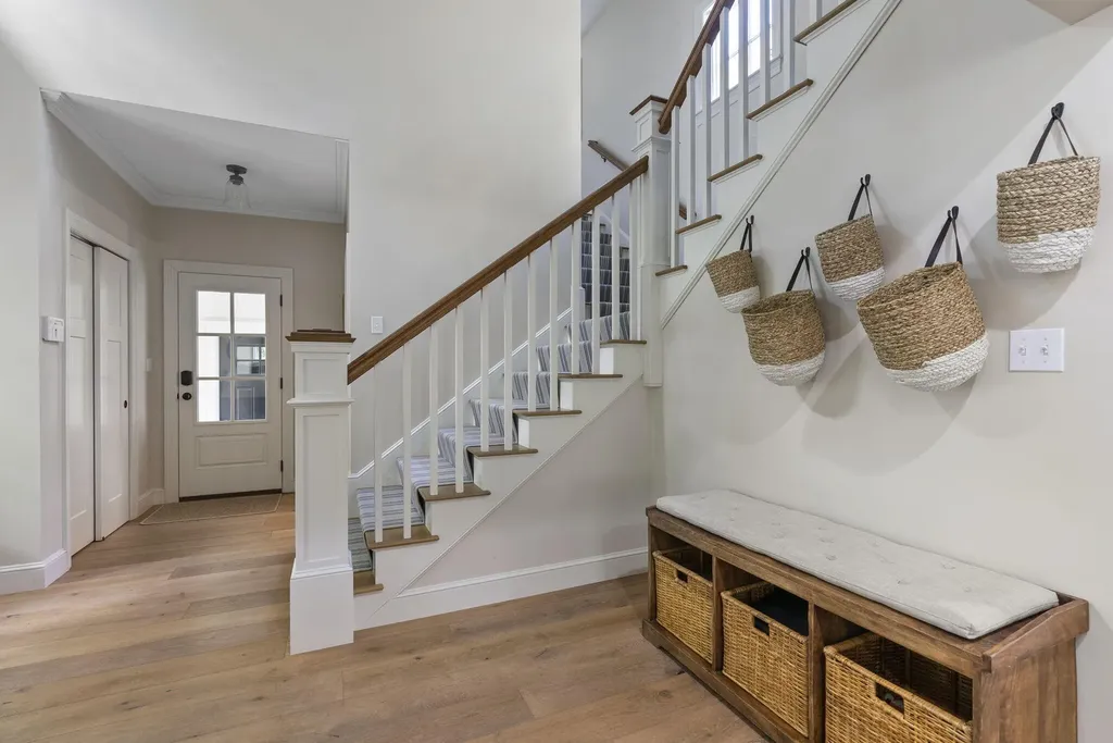 194 Foreside Road Falmouth ME 04105
