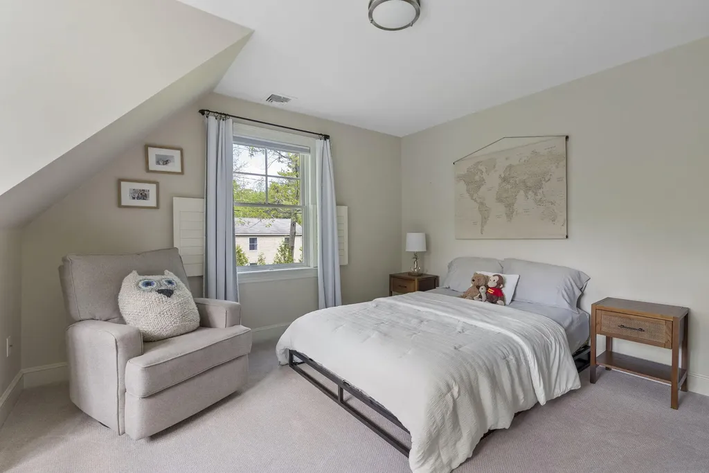 194 Foreside Road Falmouth ME 04105
