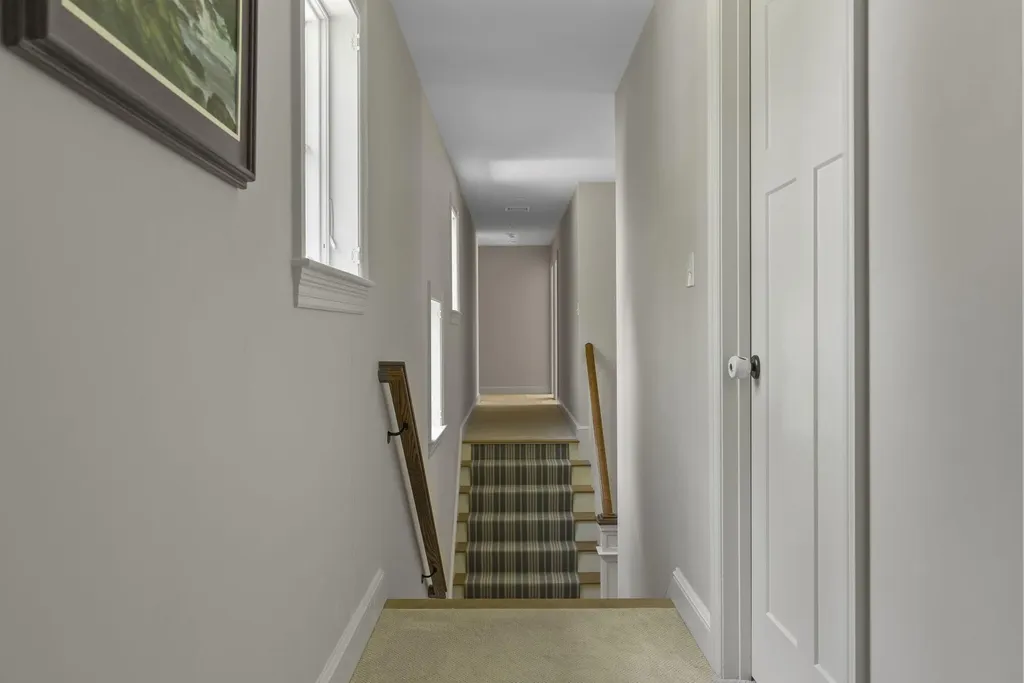 194 Foreside Road Falmouth ME 04105