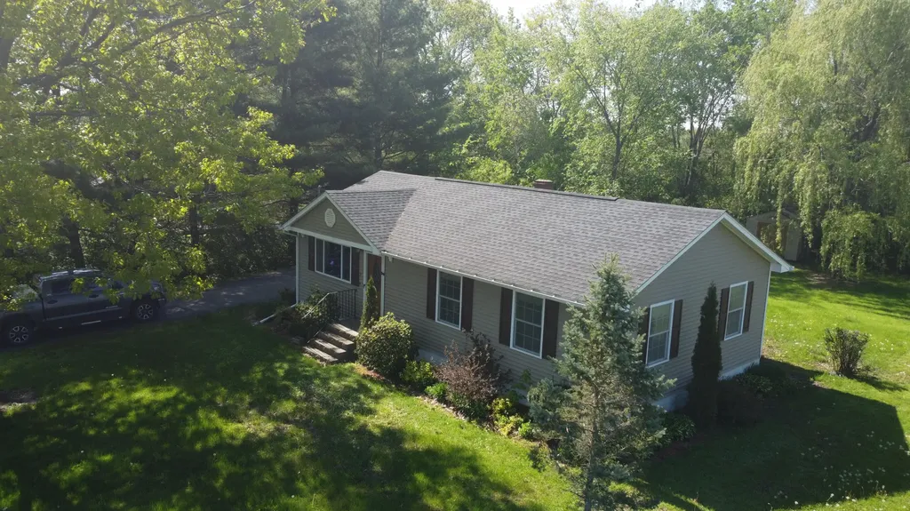 3 Brayley Avenue Fairfield ME 04937