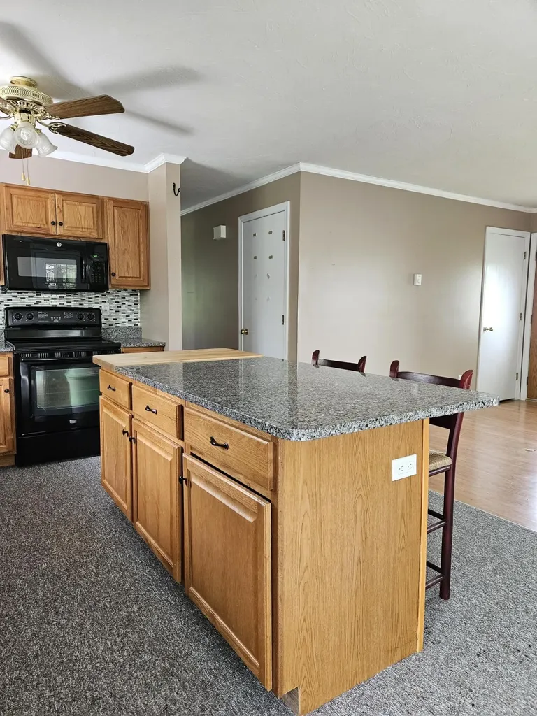 3 Brayley Avenue Fairfield ME 04937