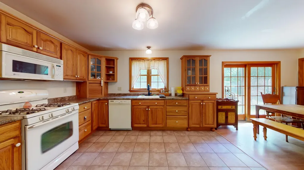 191 Dearborn Road Canton ME 04221