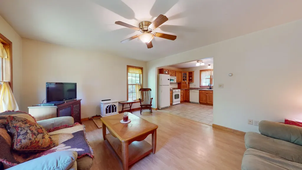 191 Dearborn Road Canton ME 04221