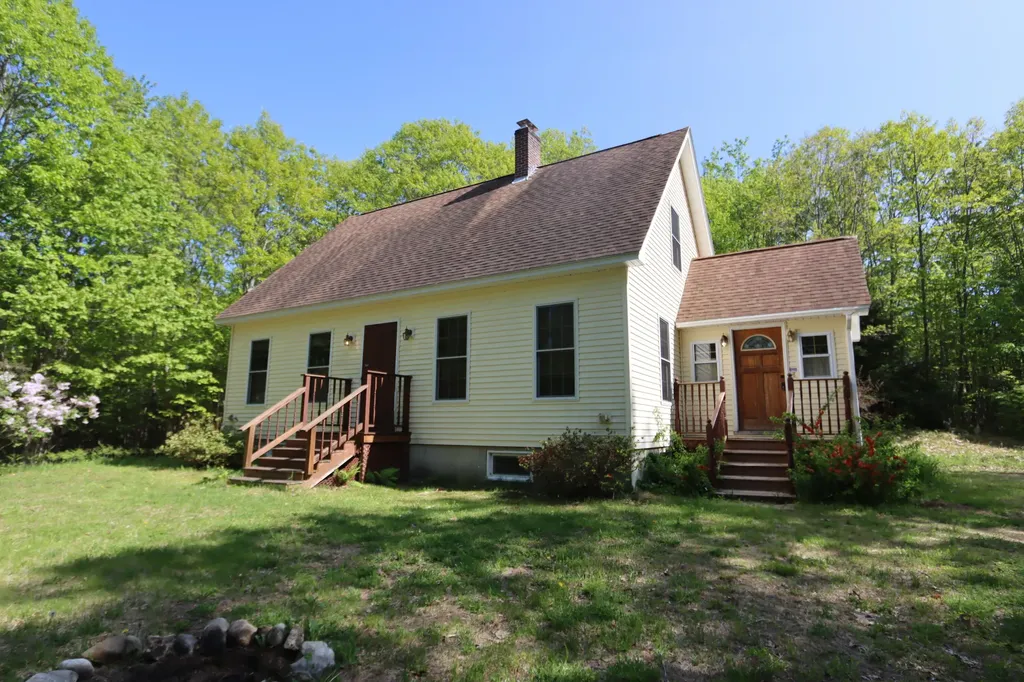 191 Dearborn Road Canton ME 04221