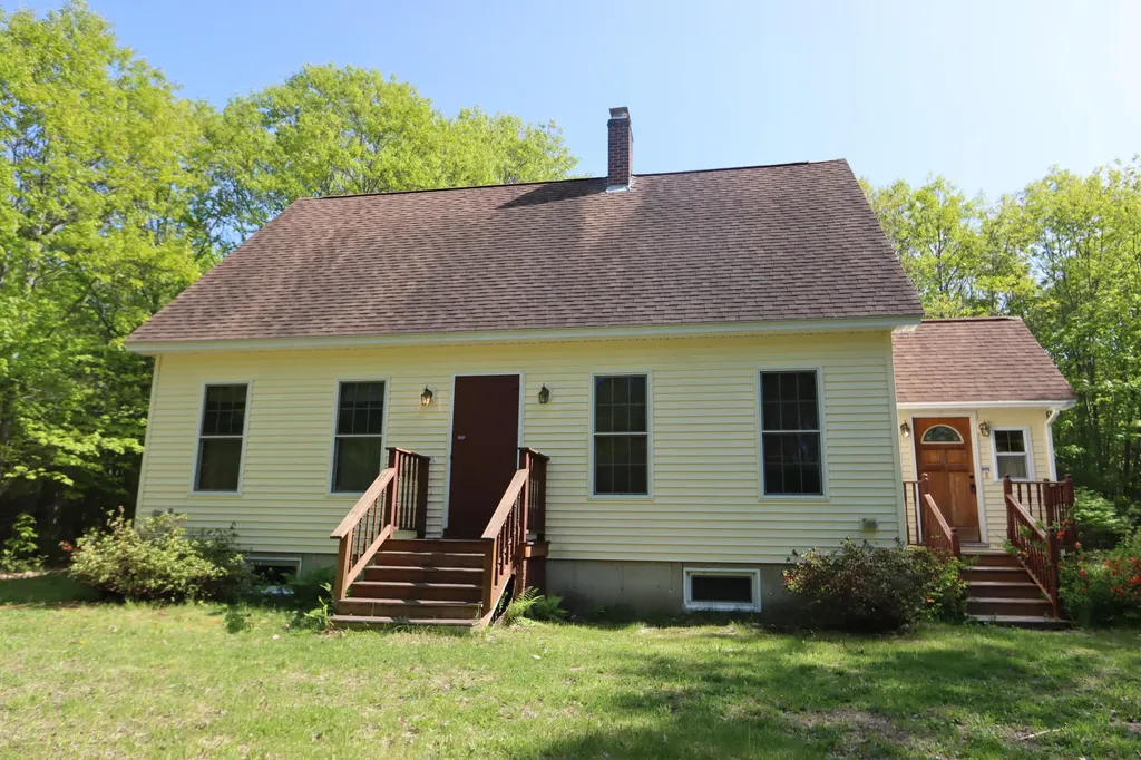 191 Dearborn Road Canton ME 04221