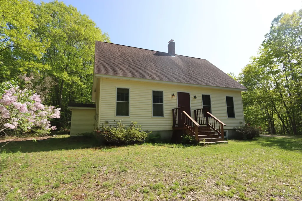 191 Dearborn Road Canton ME 04221