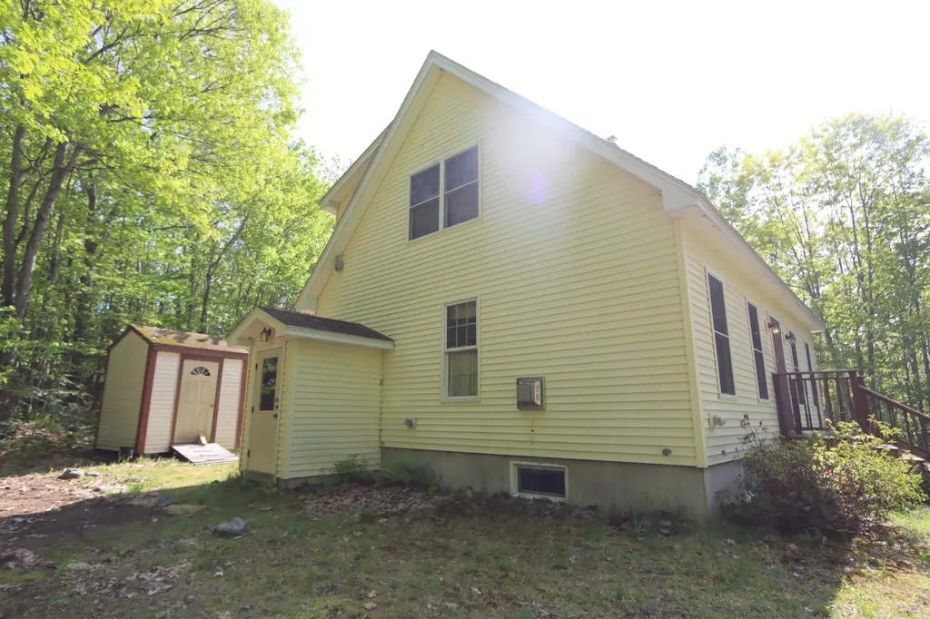 191 Dearborn Road Canton ME 04221