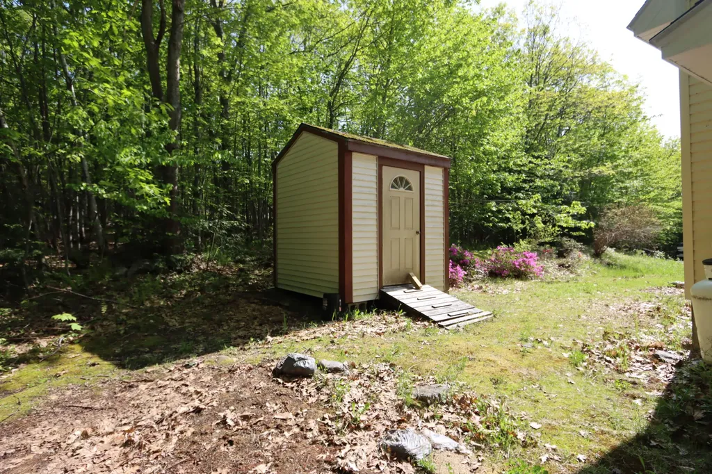 191 Dearborn Road Canton ME 04221