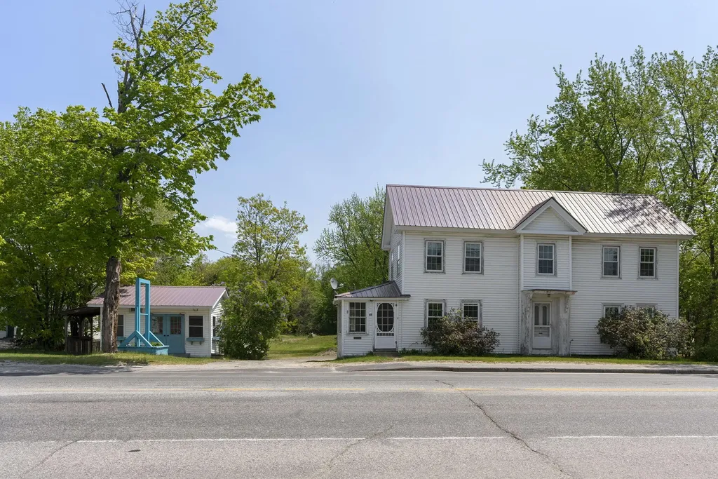 48 Portland Road Bridgton ME 04009
