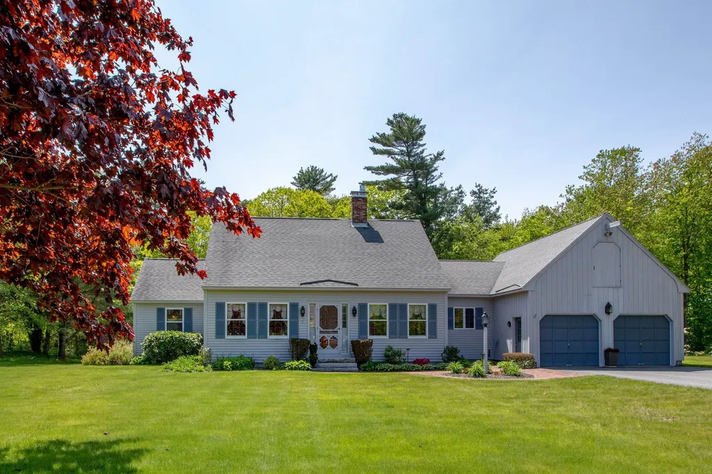 5 Twin Pond Road Topsham ME 04086