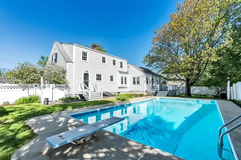 228 Spring Street Westbrook ME 04092