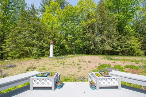 6 Royal Oak Circle Topsham ME 04086
