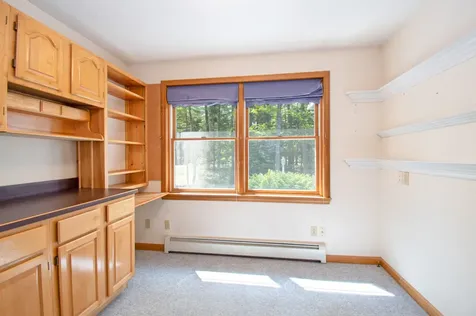 6 Royal Oak Circle Topsham ME 04086