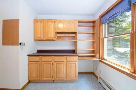 6 Royal Oak Circle Topsham ME 04086