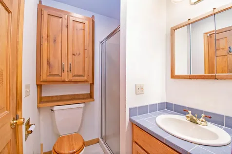 6 Royal Oak Circle Topsham ME 04086