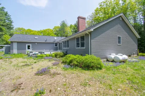 6 Royal Oak Circle Topsham ME 04086