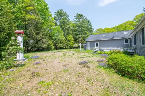 6 Royal Oak Circle Topsham ME 04086