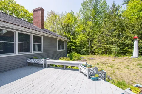 6 Royal Oak Circle Topsham ME 04086