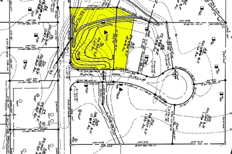 6 Royal Oak Circle Topsham ME 04086