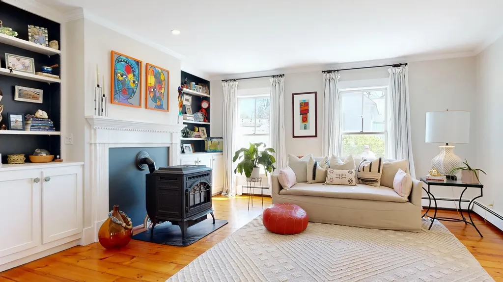 60 Storer Street Kennebunk ME 04043
