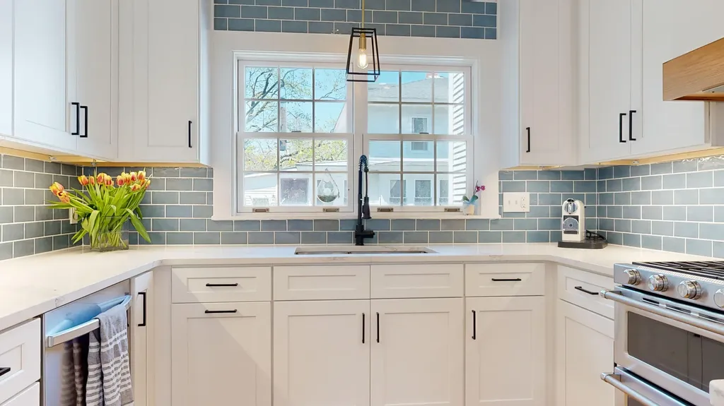 60 Storer Street Kennebunk ME 04043