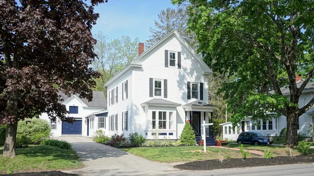 60 Storer Street Kennebunk ME 04043