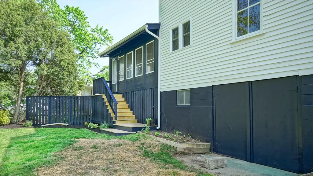 60 Storer Street Kennebunk ME 04043