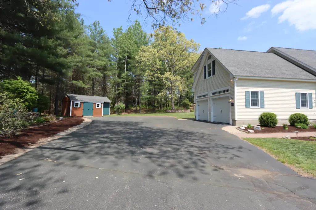 686 Ossipee Hill Road Waterboro ME 04087
