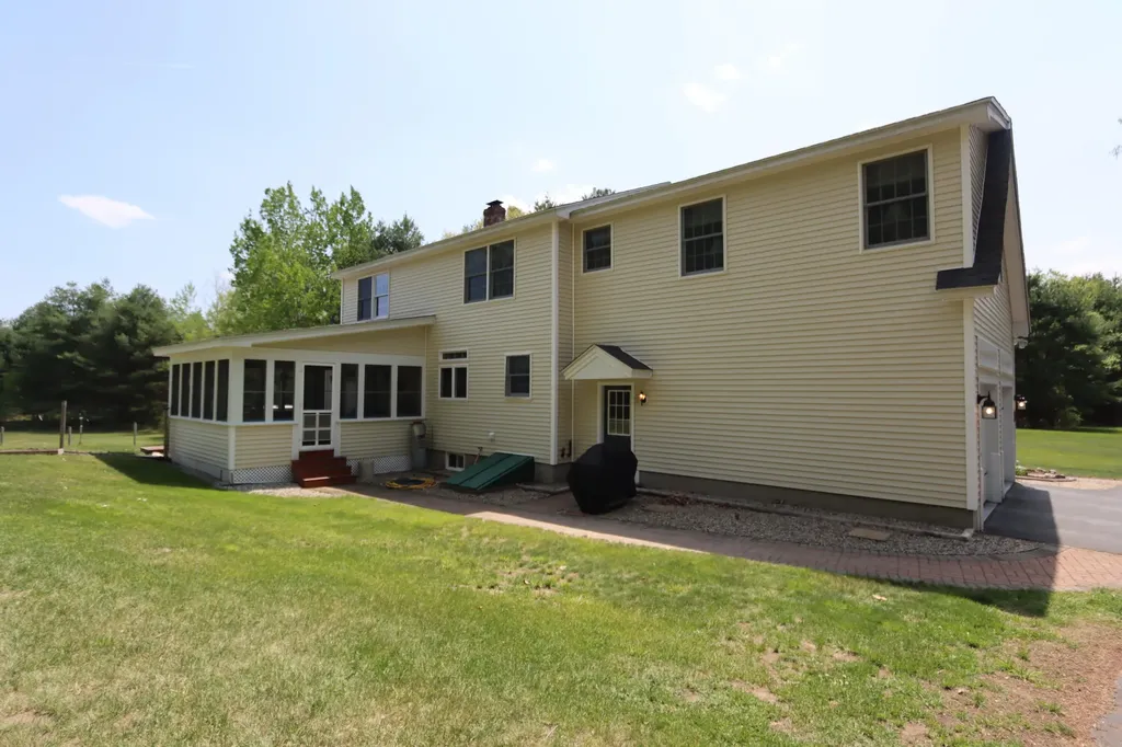 686 Ossipee Hill Road Waterboro ME 04087