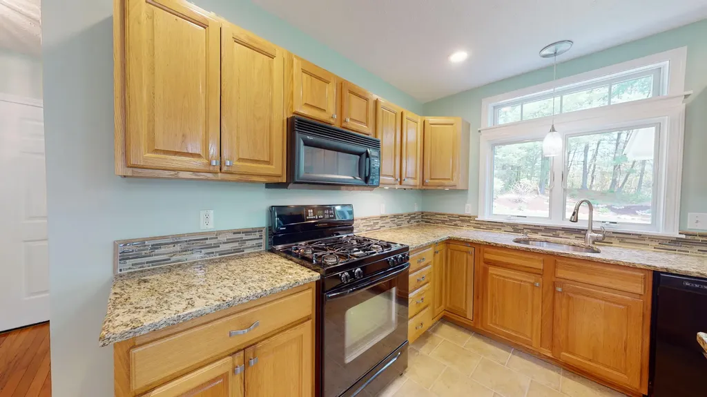 686 Ossipee Hill Road Waterboro ME 04087