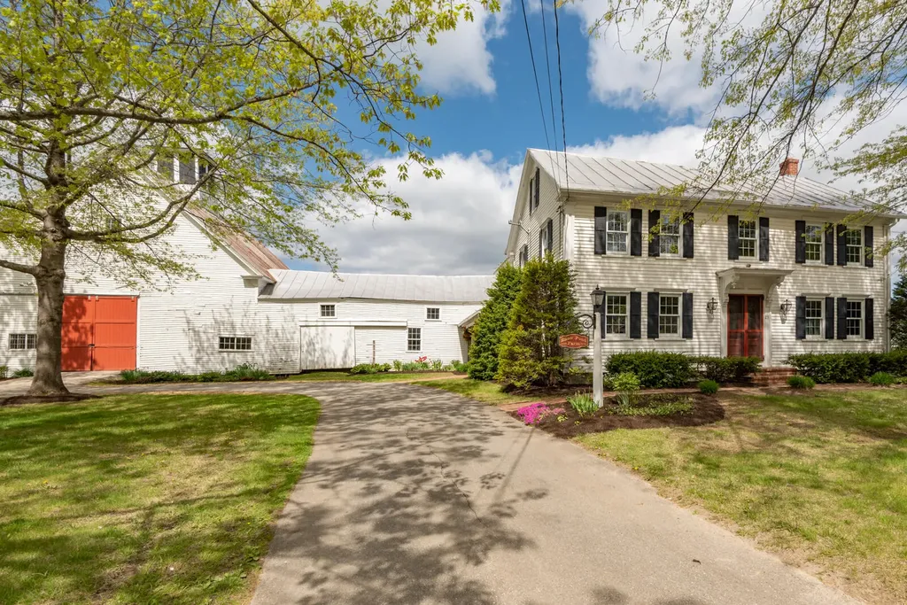 23 Libby Hill Road Oakland ME 04963