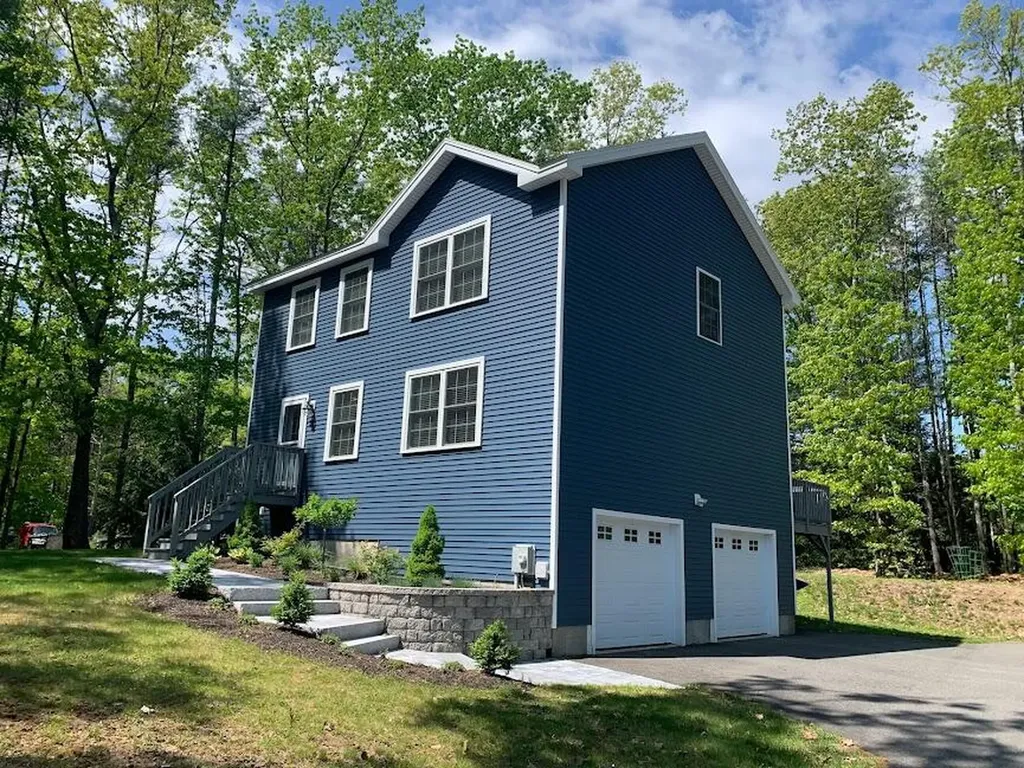 36 Ericas Way Kennebunk ME 04043