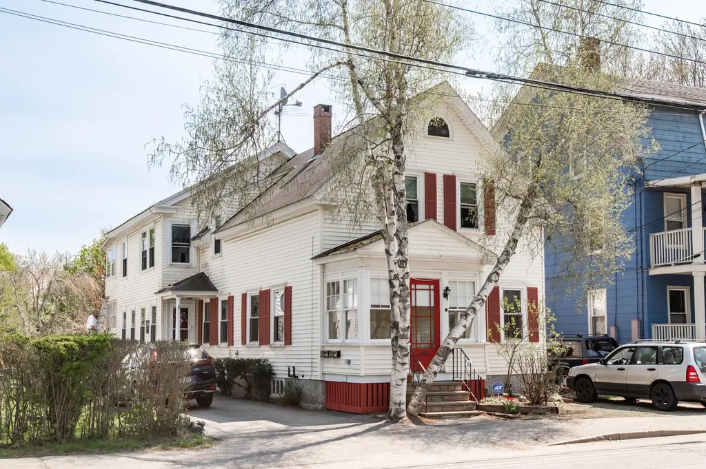213 Alfred Street Biddeford ME 04005