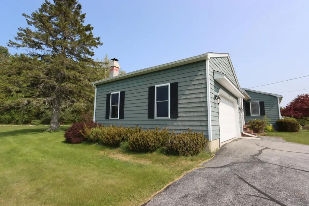 280 Fish Street Turner ME 04282