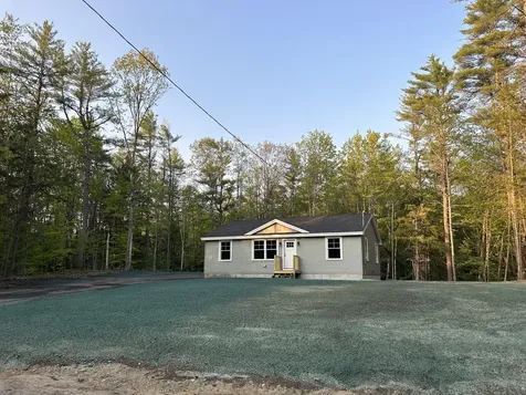 150 Grand View Drive Limerick ME 04048