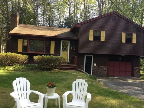 5 Perkins Court York ME 03909