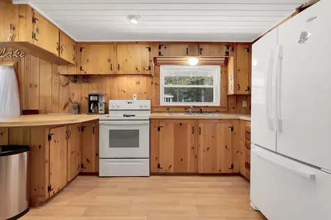 26 Binford Road Standish ME 04084