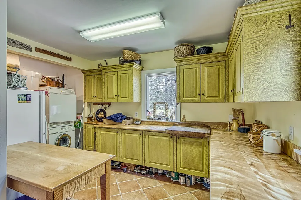 677 Corea Road Gouldsboro ME 04624