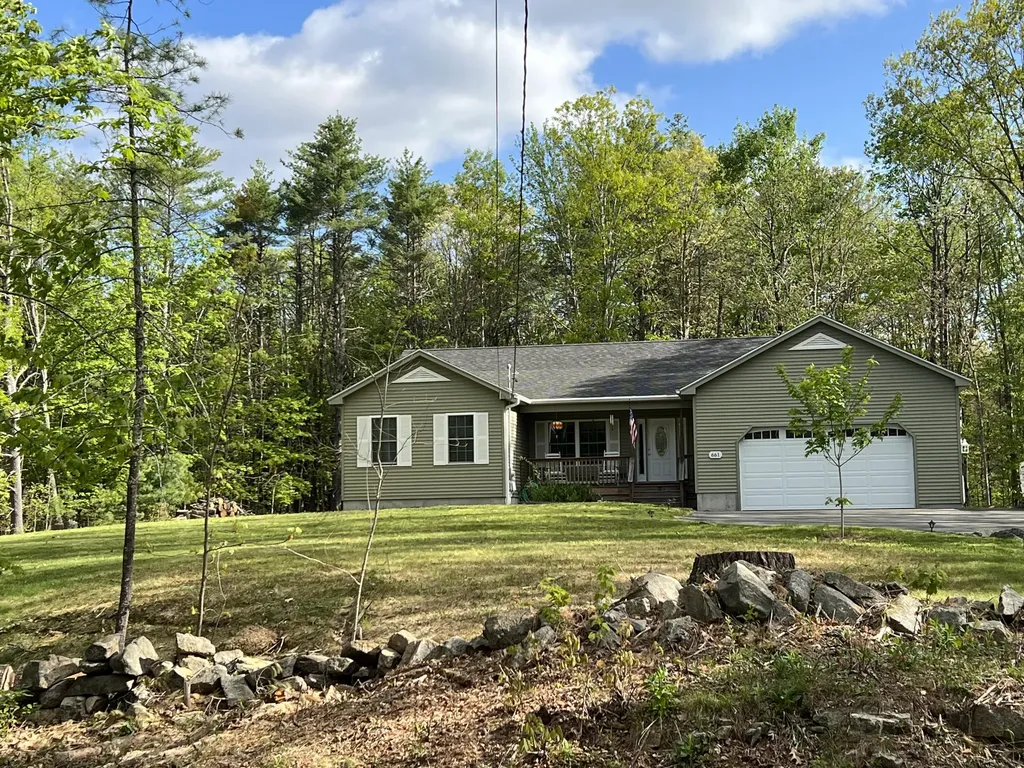 661 Tatnic Road Wells ME 04090