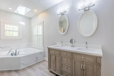 289 Ocean Avenue Kennebunkport ME 04046