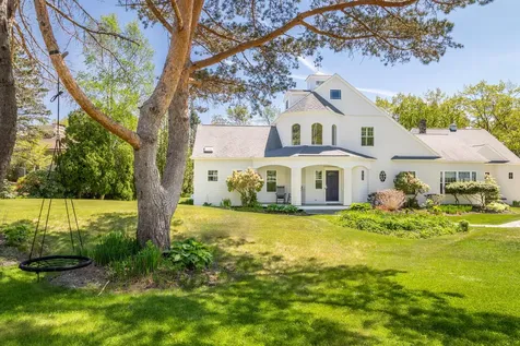 289 Ocean Avenue Kennebunkport ME 04046