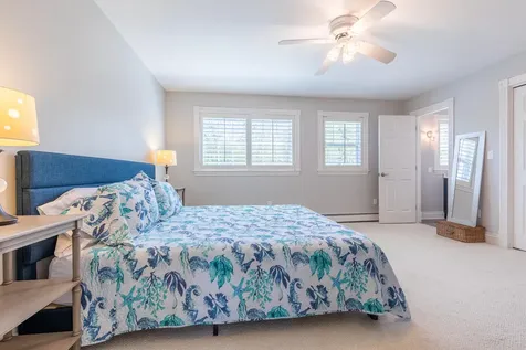 289 Ocean Avenue Kennebunkport ME 04046