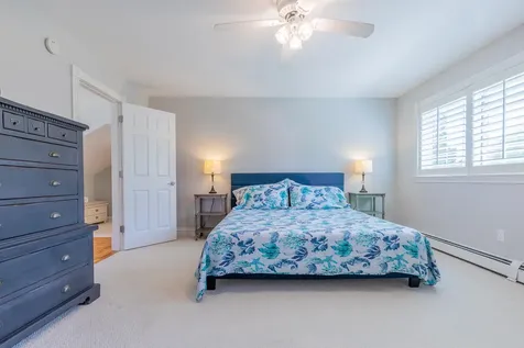 289 Ocean Avenue Kennebunkport ME 04046