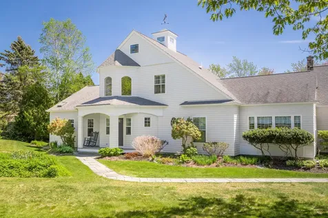 289 Ocean Avenue Kennebunkport ME 04046